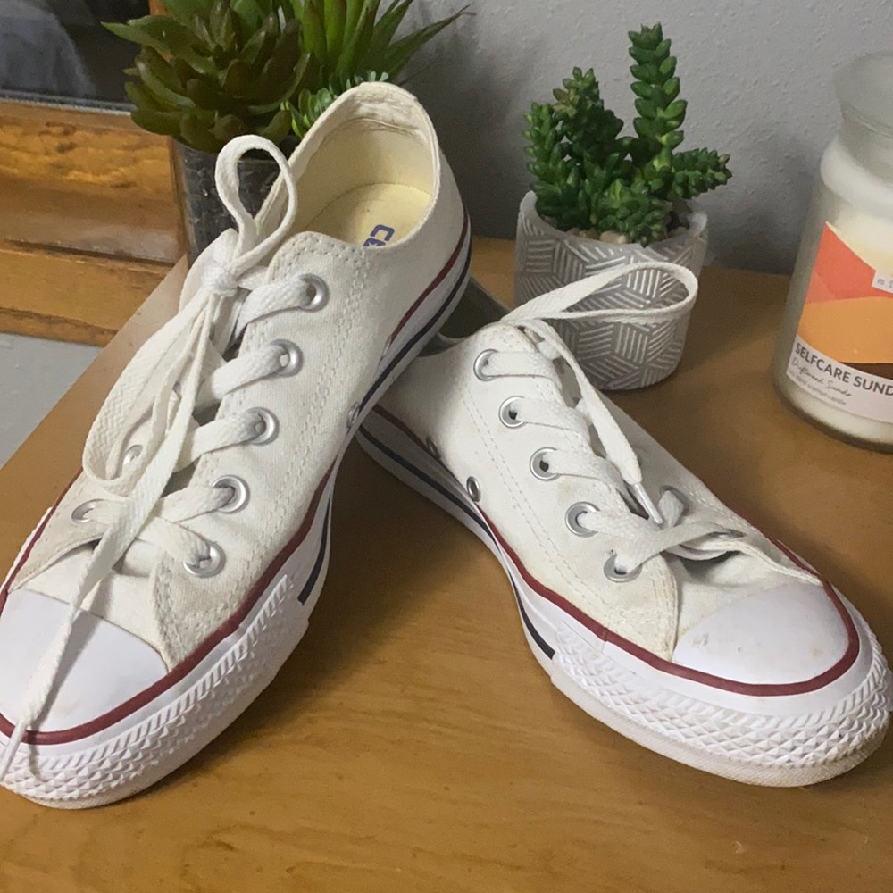 Converse white low top shoes